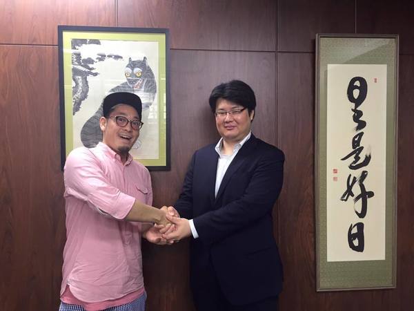天野さんと握手