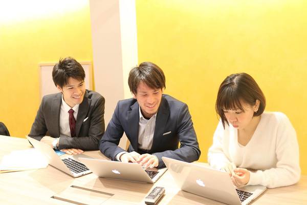 クラウドファンディング