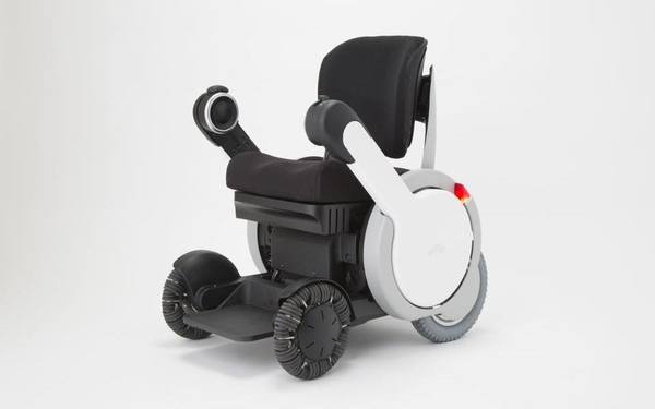 パーソナルモビリティ「WHILL」