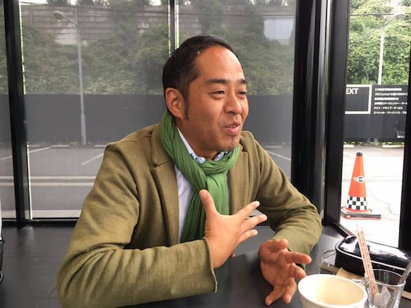 自身が運転する喜びを重視することについて語る上杉隆昭さん