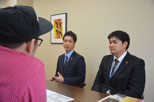 ホーム長を務める佐藤さん、兼島さん