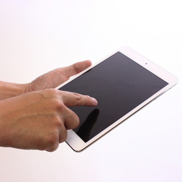高齢者とiPad